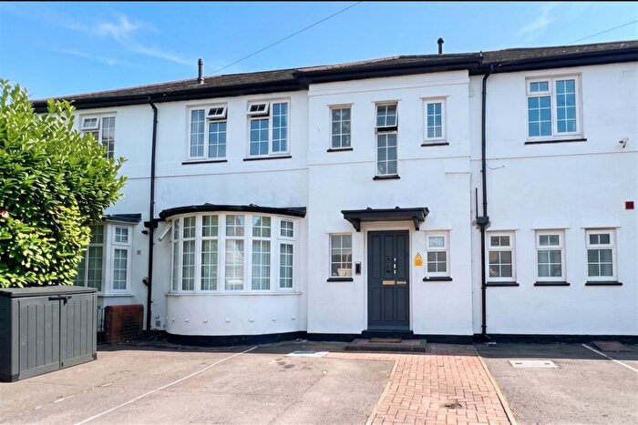 2 Bedroom Flat To Rent In Havelock Court, OX4