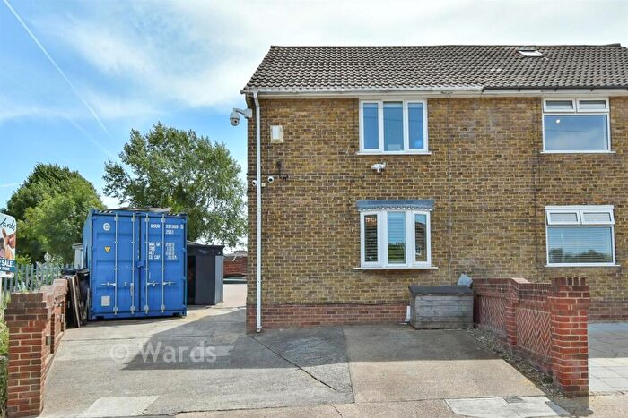 3 Bedroom Semi-Detached House For Sale In Lower Twydall Lane, Gillingham, Kent, ME8