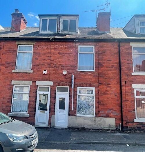 2 Bedroom Terraced House For Sale In Princes Street, Mansfield, NG18