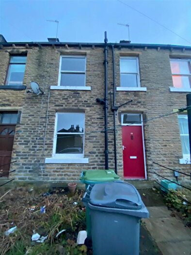 1 Bedroom Terraced House To Rent In Pollard Street, Huddersfield, HD2