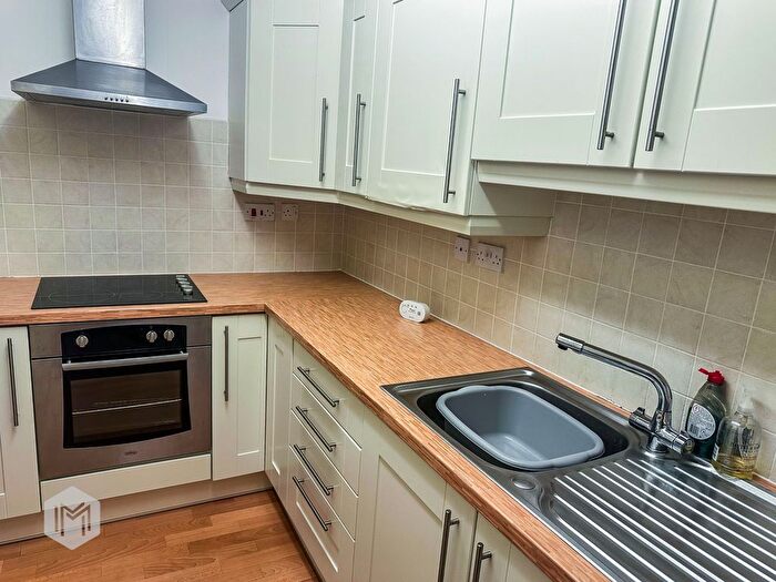 2 Bedroom Flat For Sale In Chorley New Road, Bolton, Greater Manchester, BL1
