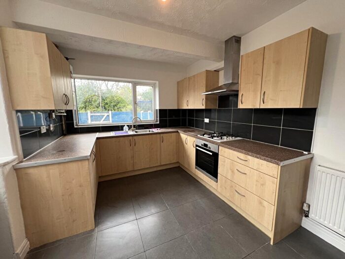 3 Bedroom Terraced House To Rent In Ryder Brow Road, Manchester, M18