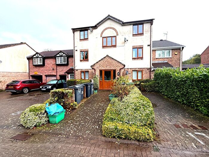 1 Bedroom Flat To Rent In Buscombe Gardens, Hucclecote, GL3