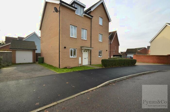3 Bedroom Town House To Rent In Dragonfly Lane, Norwich, NR4