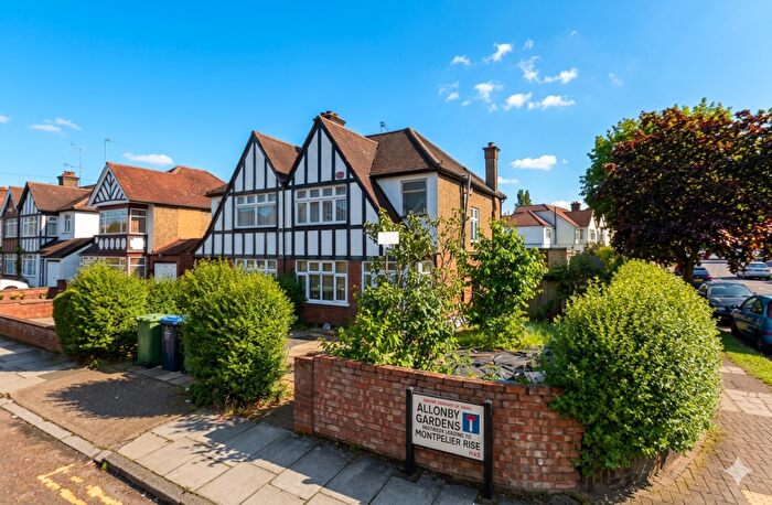 4 Bedroom Semi Detached House For Sale In Allonby Gardens, Wembley, HA9