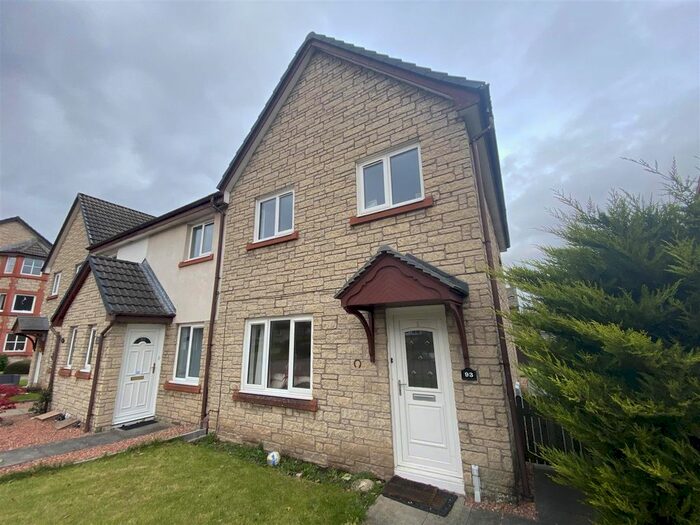 3 Bedroom Semi-Detached House To Rent In Raeburn Park, Perth, PH2