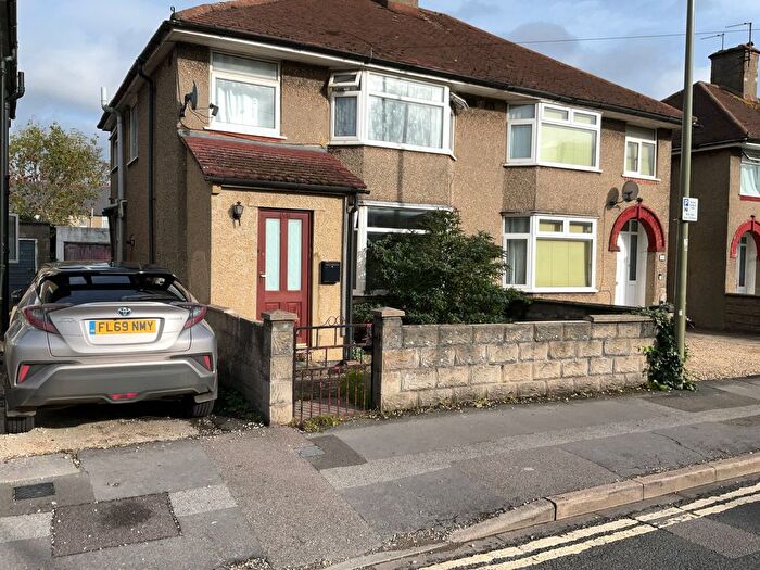 3 Bedroom Semi-Detached House To Rent In Barns Road, Oxford, OX4