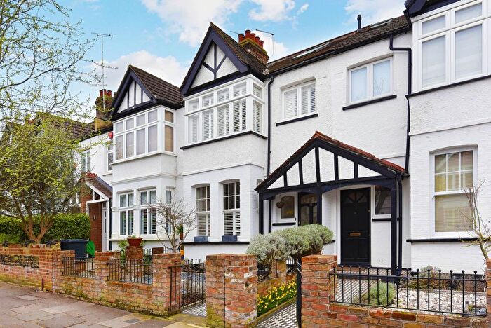 4 Bedroom Terraced House For Sale In Bellevue, Ealing, London, W13