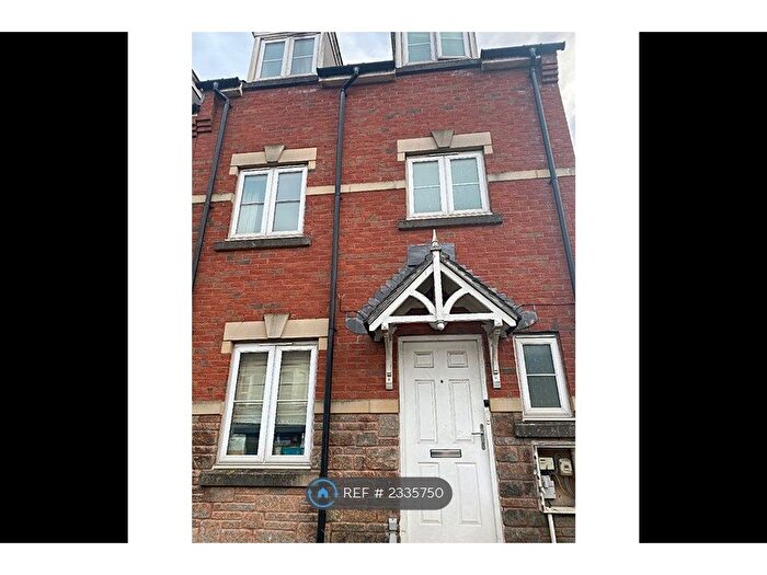 4 Bedroom Terraced House To Rent In Hanham Road, Bristol, BS15