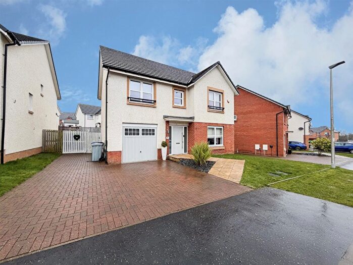 4 Bedroom Detached House For Sale In Lady Nancy Crescent, Blantyre, Glasgow, G72