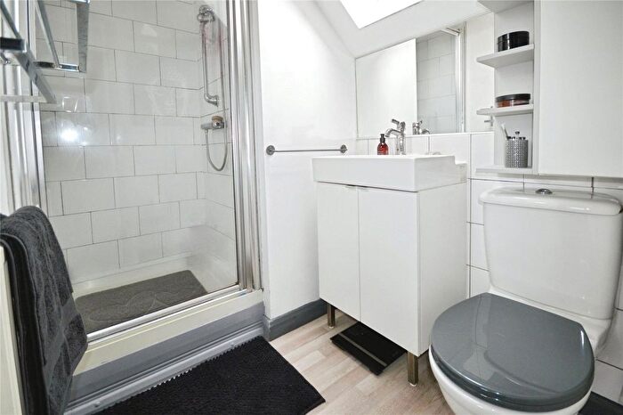 3 Bedroom End Terrace House For Sale In Blueberry Way, Woodville, Swadlincote, Derbyshire, DE11