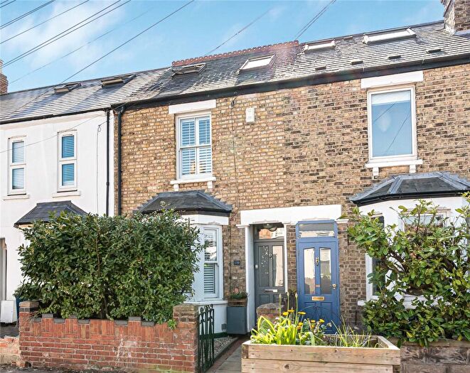 3 Bedroom Terraced House For Sale In Howard Street, Oxford, Oxfordshire, OX4