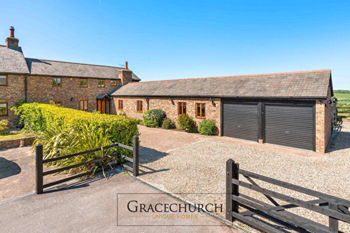 4 Bedroom Barn Conversion For Sale In Monkhams Farm Barns, Monkhams, EN9