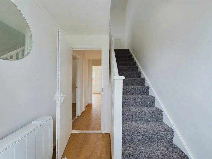 3 Bedroom Maisonette To Rent In Lumsden Road, Southsea, PO4