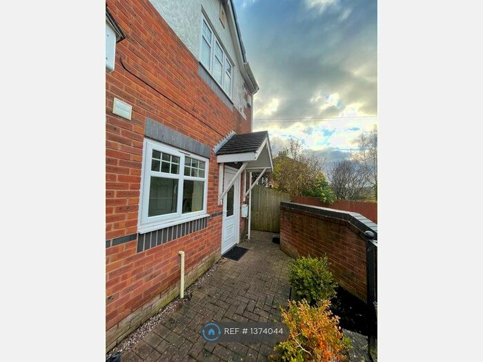 2 Bedroom End Of Terrace House To Rent In Maple Mews, Frodsham, WA6
