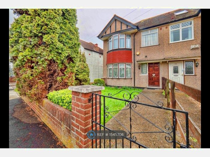 3 Bedroom Semi-Detached House To Rent In Merton Avenue, Uxbridge, UB10