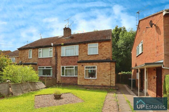 2 Bedroom Maisonette To Rent In Sedgemoor Road, Coventry, CV3