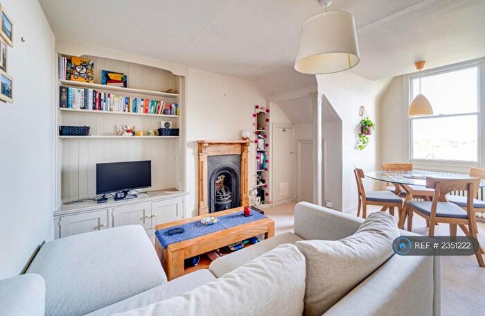 1 Bedroom Flat To Rent In Alexandra Park Road, London, Greater London, N22
