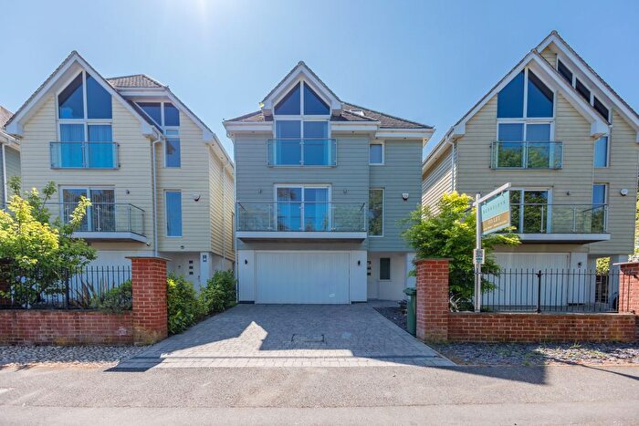 5 Bedroom Town House To Rent In Birchwood Road, Lower Parkstone, BH14