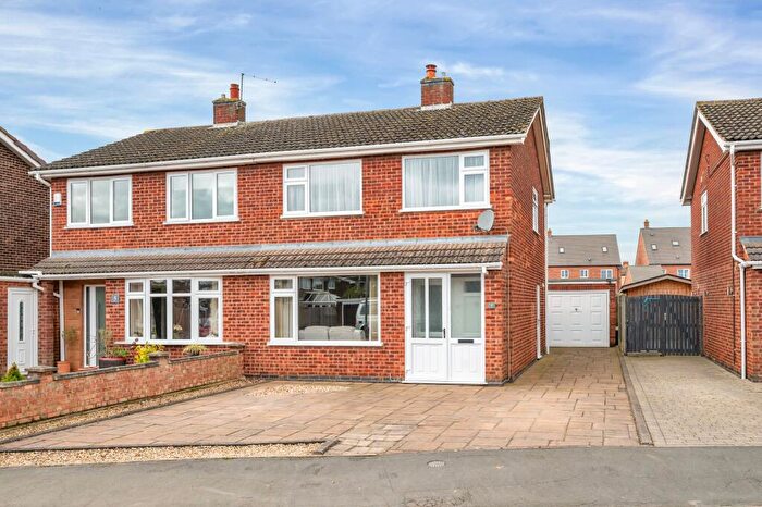 3 Bedroom Semi-Detached House For Sale In Cottesmore Road, Stamford, PE9