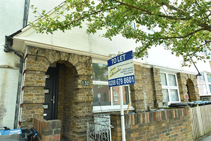2 Bedroom Property To Rent In Northborough Road, London, SW16