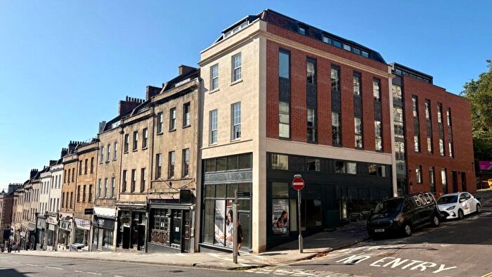 Apartment To Rent In Charlotte Street, City Centre, BS1