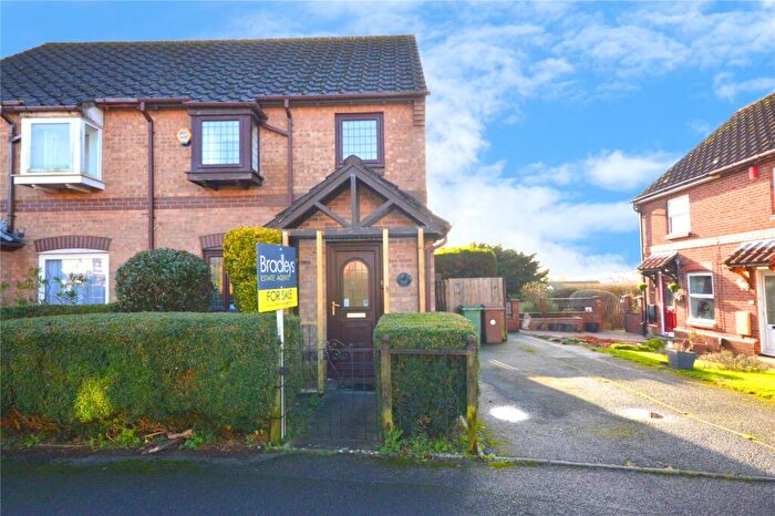 3 Bedroom Semi-Detached House For Sale In Carroll Road, Plymouth, Devon, PL5