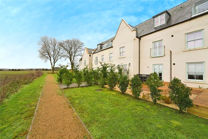 2 Bedroom Flat For Sale In Windrush Heights, Windrush, Burford, Gloucestershire, OX18