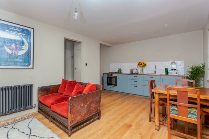 1 Bedroom Flat To Rent In Shakspeare Walk, Kingsley House Shakspeare Walk, N16