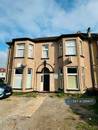 Studio To Rent In Ground Floor Studio, Ilford, IG1