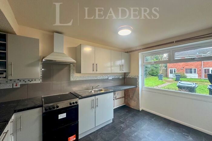 3 Bedroom Apartment To Rent In Somerton Drive, B23