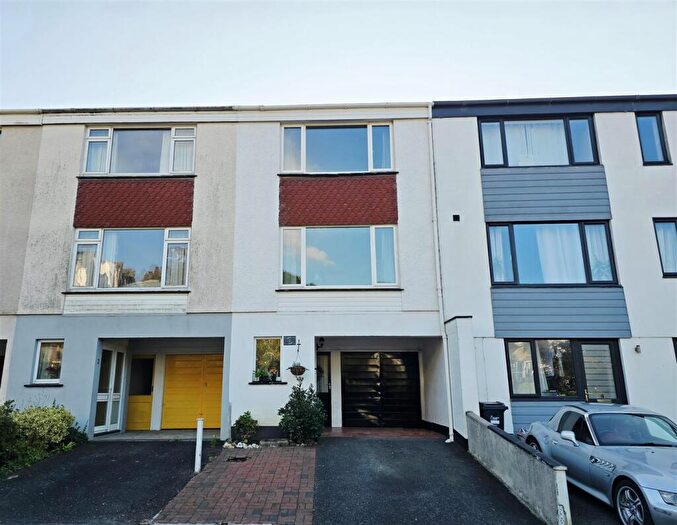 2 Bedroom Terraced House For Sale In Hendra Vale, Launceston, PL15