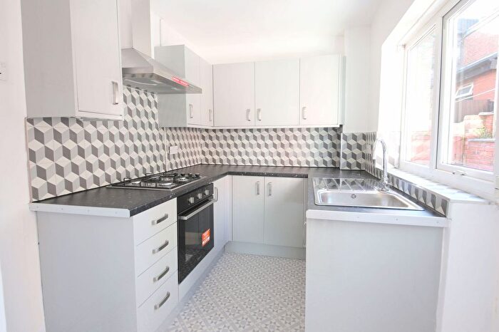 2 Bedroom Terraced House To Rent In Suffolk Street, Runcorn, WA7