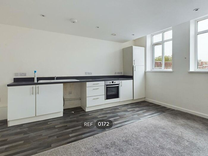 2 Bedroom Apartment To Rent In Queens House, Paragon Street, HU1