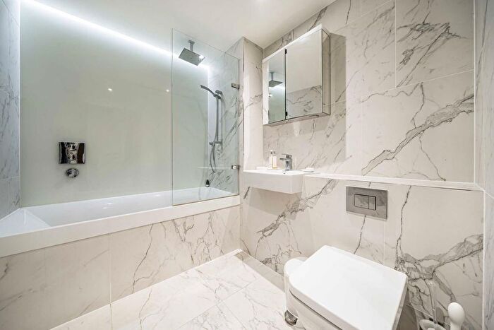 2 Bedroom Flat For Sale In Fetter Lane, Fetter Lane, City Of London, EC4A
