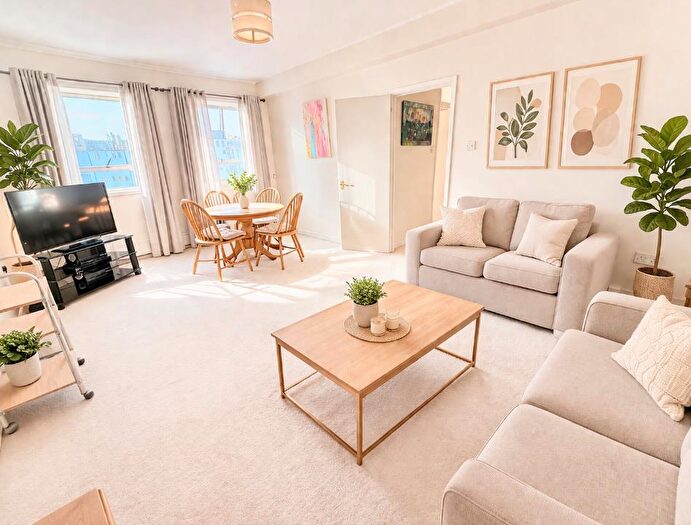 1 Bedroom Apartment To Rent In Farley Court, Marylebone, NW1