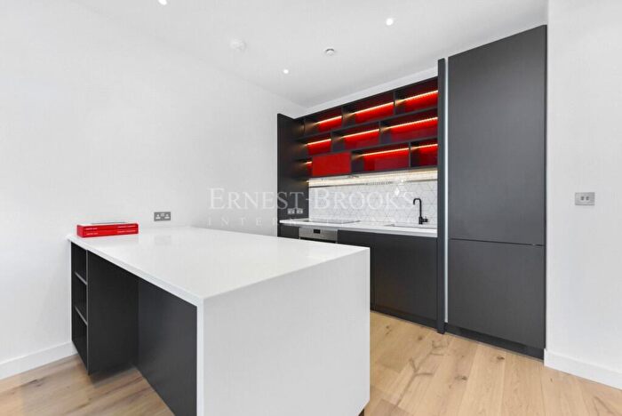 1 Bedroom Apartment To Rent In Modena House, London City Island, Canning Town, E14