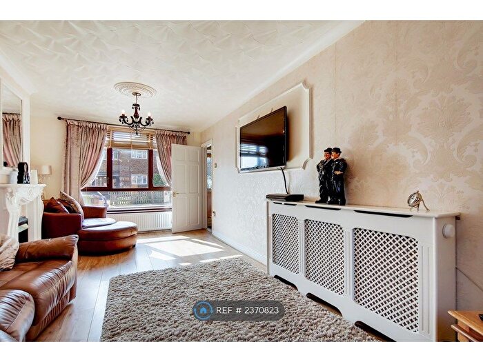3 Bedroom Terraced House To Rent In Barking, Barking, IG11
