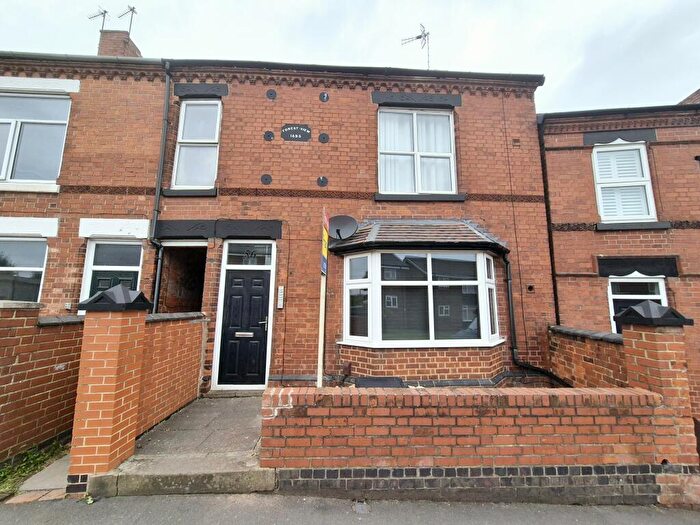 Flat To Rent In Hermitage Road, Whitwick, LE67