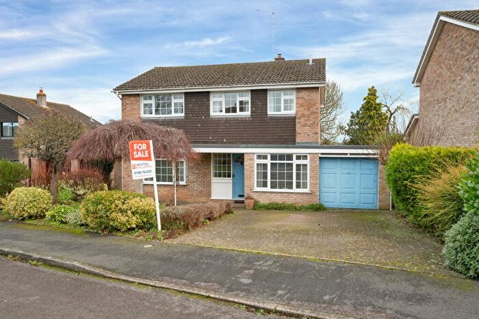 4 Bedroom Detached House For Sale In Lea View, Ryhall, Stamford, PE9