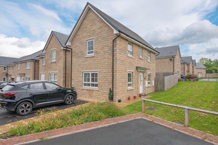 3 Bedroom Detached House For Sale In Fitch Drive, Silsden, BD20