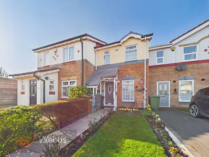 2 Bedroom Terraced House For Sale In Wenlock Gardens, Walsall, WS3