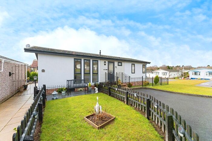 2 Bedroom Mobile Home For Sale In The Dell, Builth Wells, Powys, Mid Wales, LD2