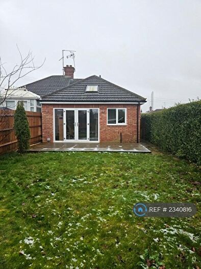 2 Bedroom Bungalow To Rent In Trevor Close, Northampton, NN5