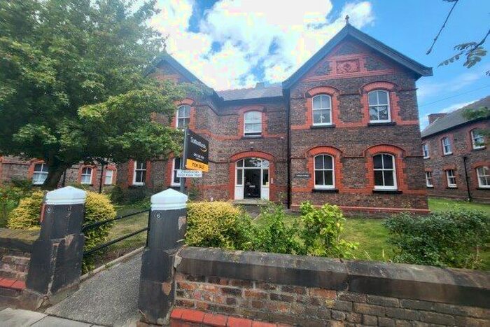 3 Bedroom Flat To Rent In New Hall, Liverpool, L10