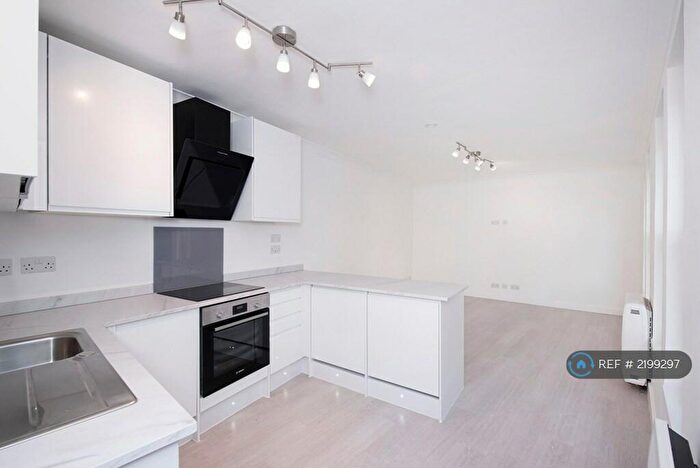 1 Bedroom Maisonette To Rent In South End Road, London, NW3