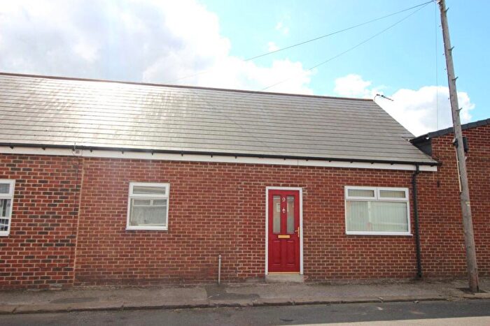 3 Bedroom Cottage To Rent In Hadrian Street, SR4