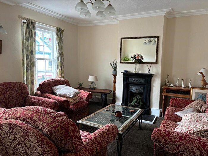 2 Bedroom Apartment To Rent In High Street, Kington, HR5