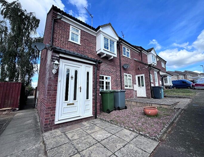 3 Bedroom End Of Terrace House To Rent In Bishop Rise, NR8