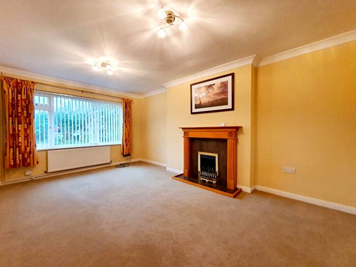 2 Bedroom Bungalow To Rent In Dovecote Drive, Denton, NN7
